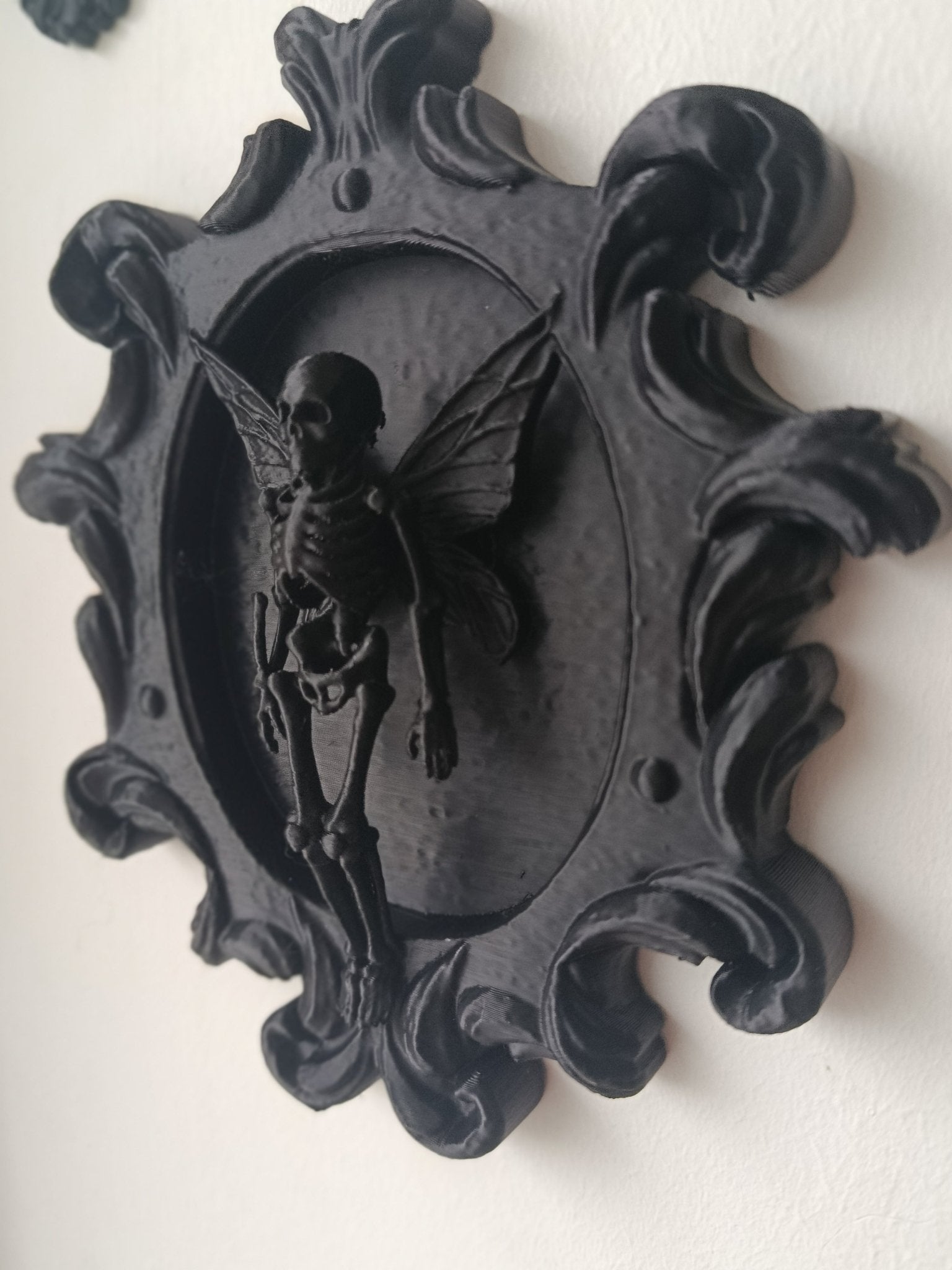 🖤 The Fae Mortis Plaque - Dark Relics
